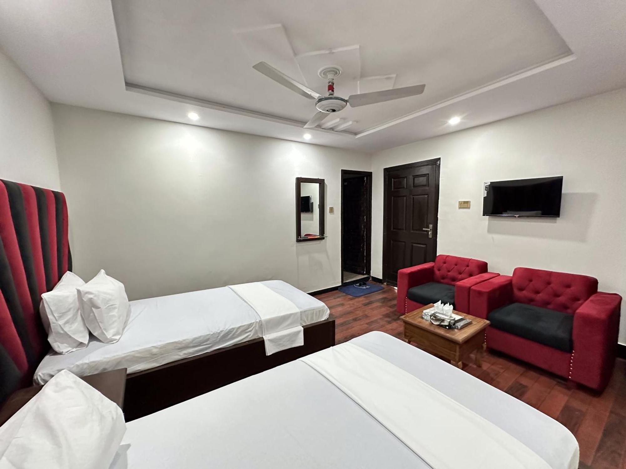 Decent Lodge Guest House Ισλαμαμπάντ Εξωτερικό φωτογραφία
