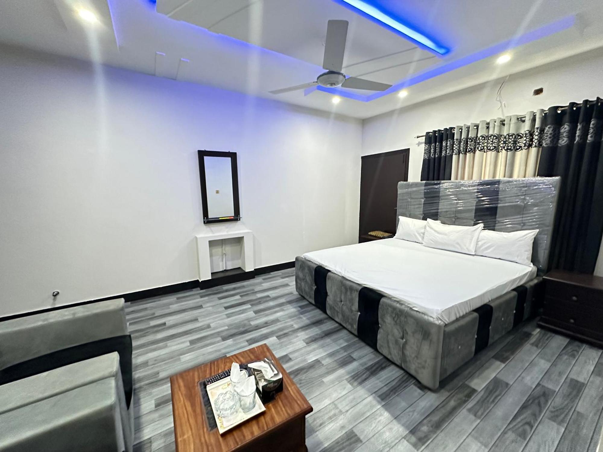 Decent Lodge Guest House Ισλαμαμπάντ Εξωτερικό φωτογραφία