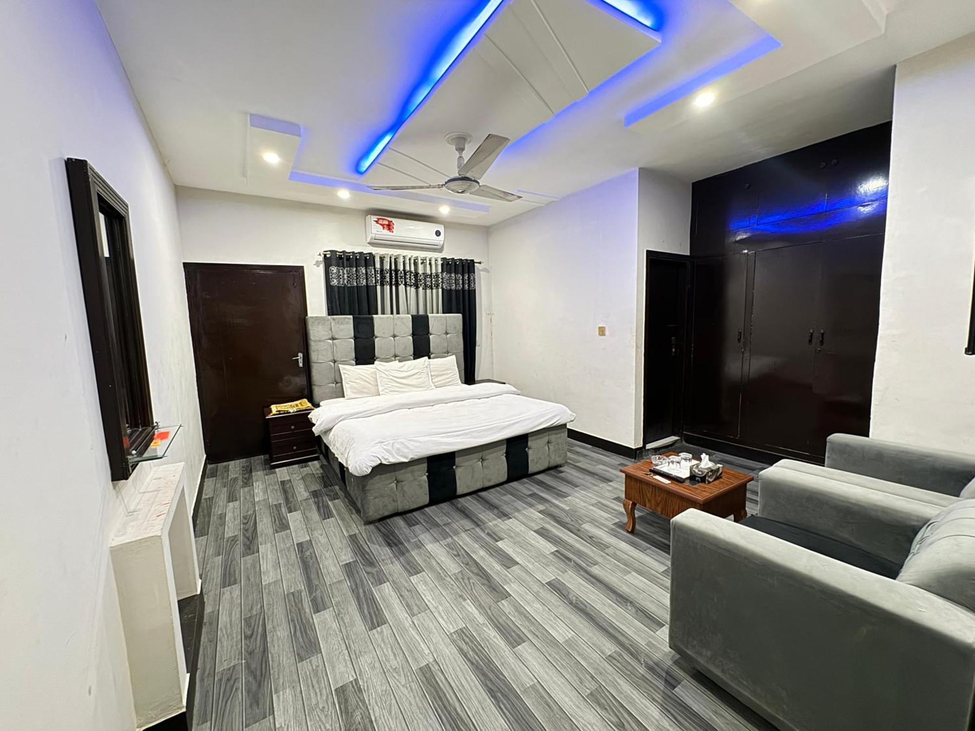 Decent Lodge Guest House Ισλαμαμπάντ Εξωτερικό φωτογραφία